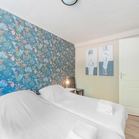 In Gelderland Near Den Bramel, Cleaning Included Ferienhaus Lochem