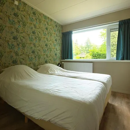 In Gelderland Near Den Bramel, Cleaning Included Feriehus Lochem